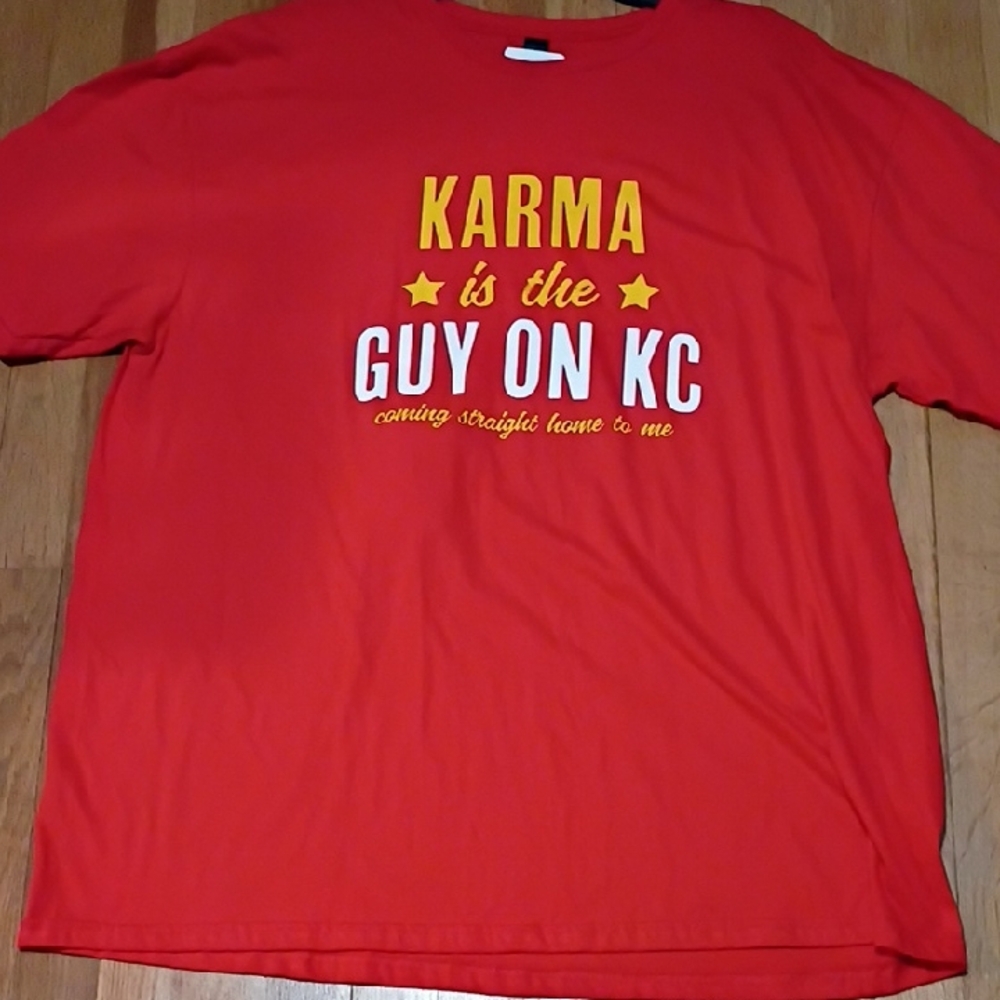 Karma is the Guy on KC Chiefs Graphic Tee - Red Nwot Xxl